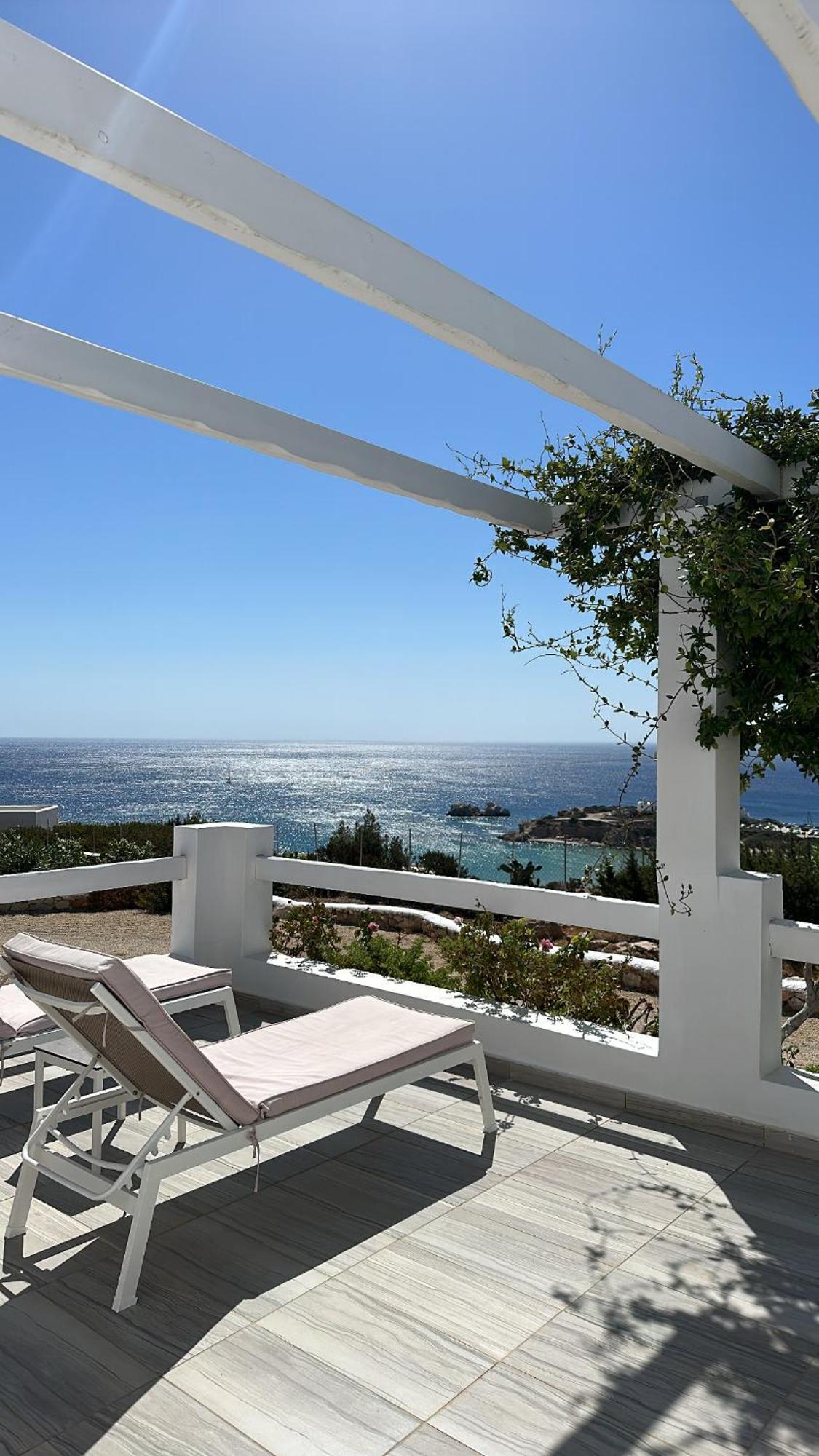 Silene Villas Амоопи Екстериор снимка